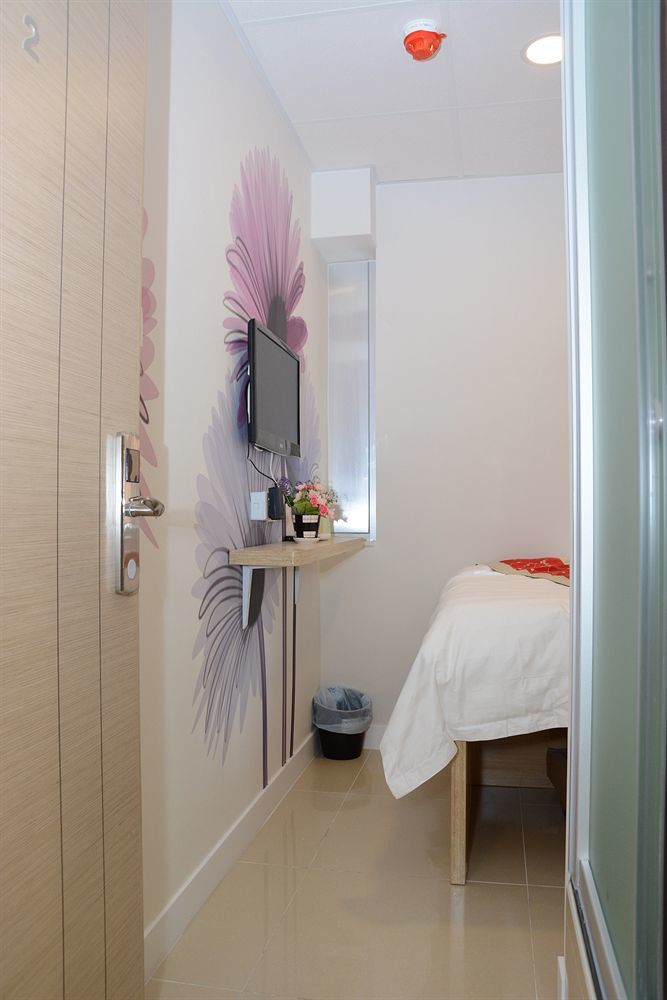Sunrise International - Boutique Hostel Цзюлун Экстерьер фото