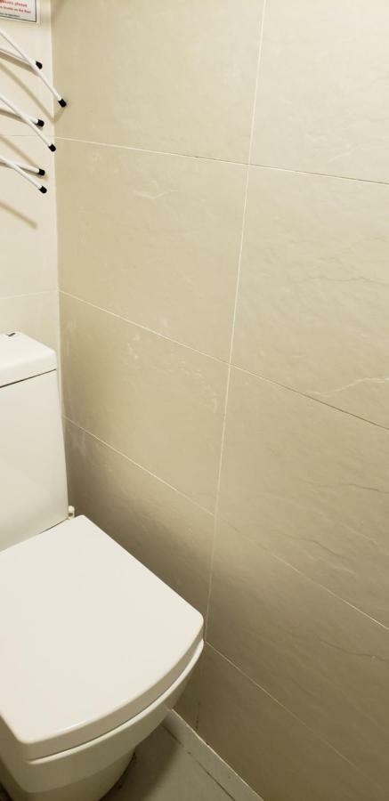 Sunrise International - Boutique Hostel Цзюлун Экстерьер фото