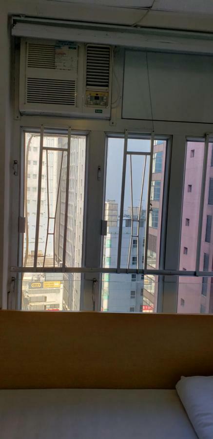 Sunrise International - Boutique Hostel Цзюлун Экстерьер фото